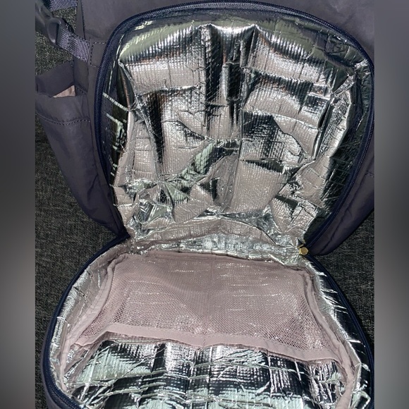 Isaac Mizrahi Backpack with Stanley Pockets - Picture 4 of 6